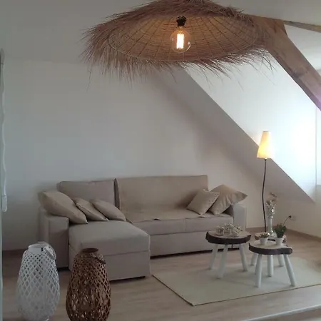 Blanc D'ecume Apartment *