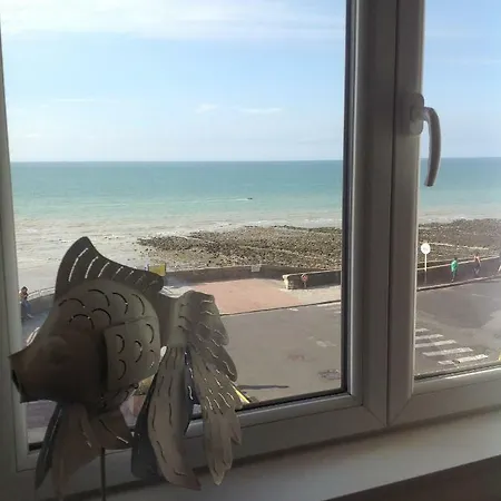 Blanc D'ecume Apartment *